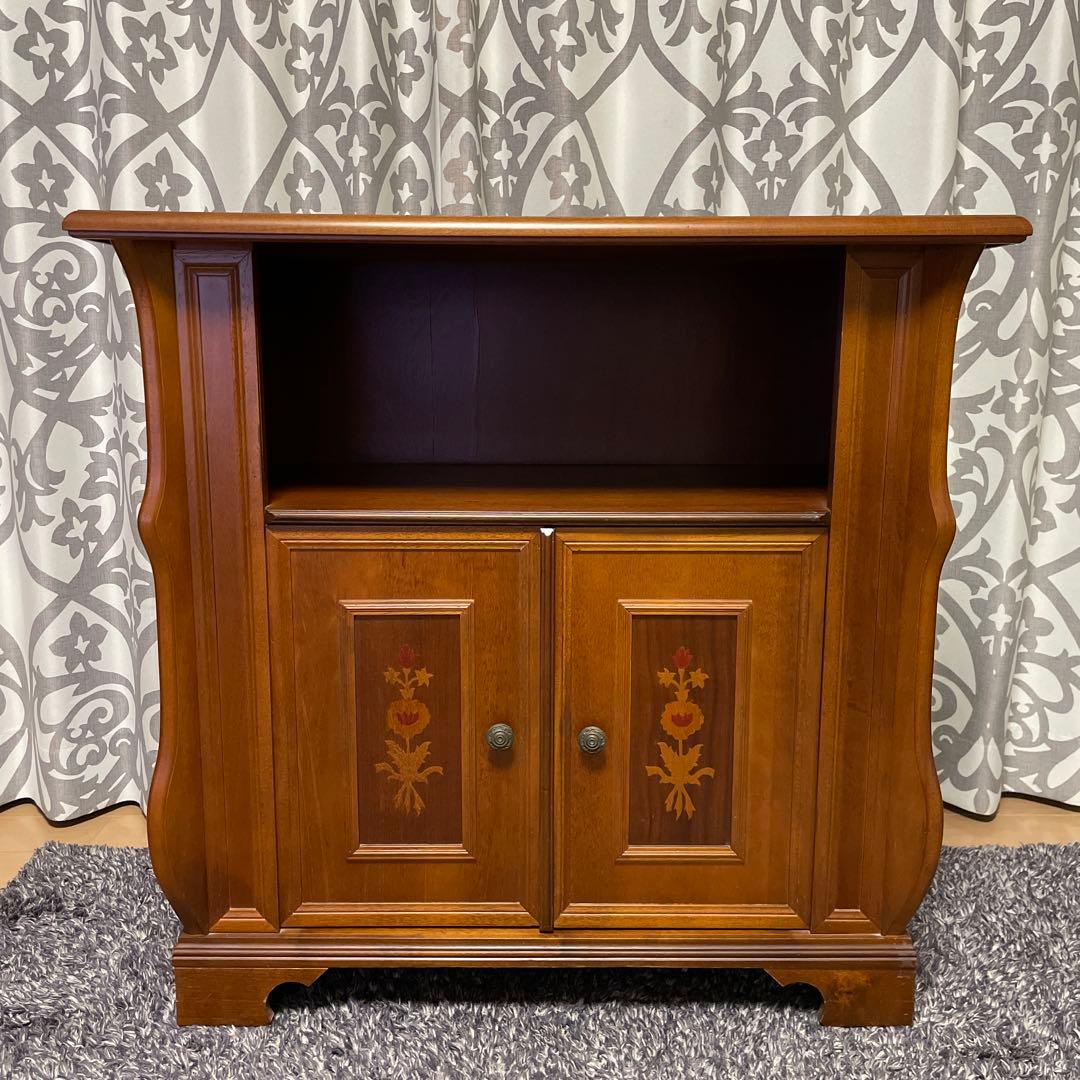 イタリア製　木象嵌チェスト