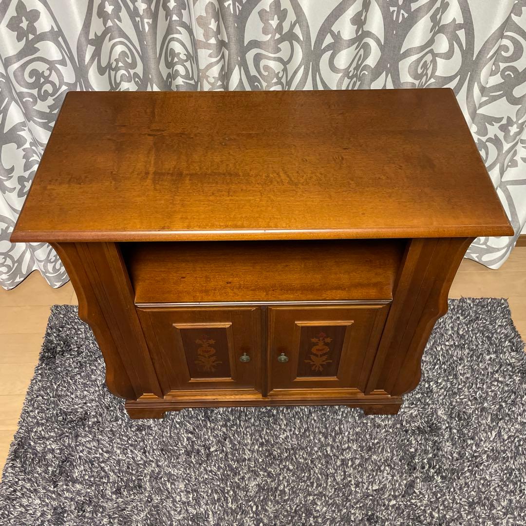 イタリア製　木象嵌チェスト