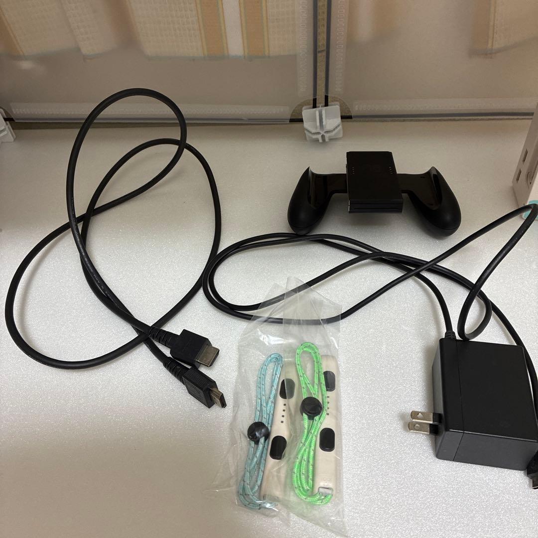 Nintendo Switch 本体 あつまれどうぶつの森モデル　おまけ付