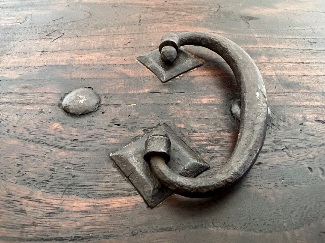 骨董品 船箪笥 時代箪笥 木製 鉄金具 鍵付 アンティーク 小引出(5ヶ所)