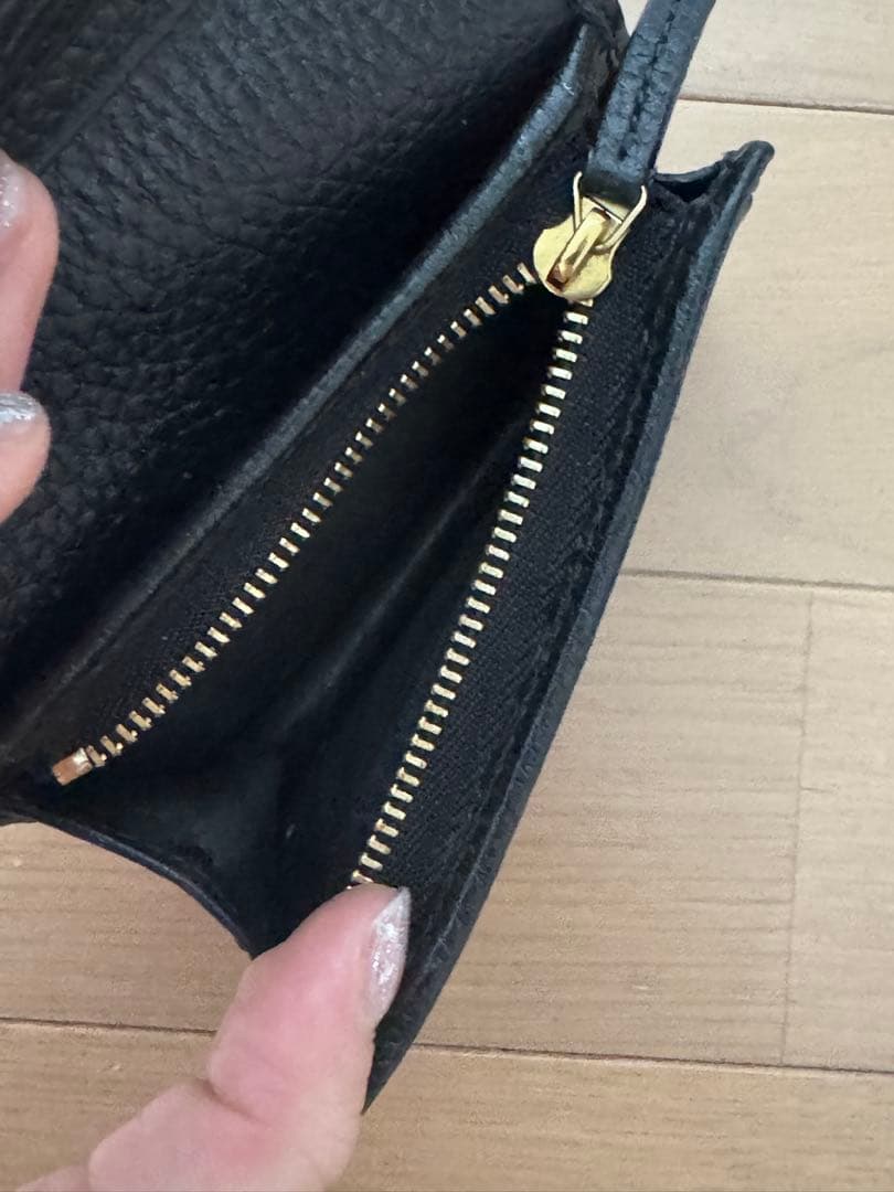 GUCCI 二つ折り財布