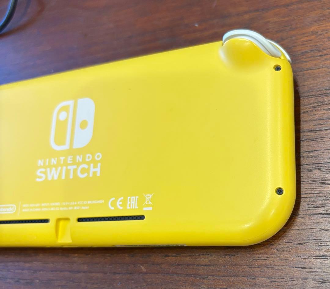 d*9様 Nintendo Switch Lite イエロー 充電器付き