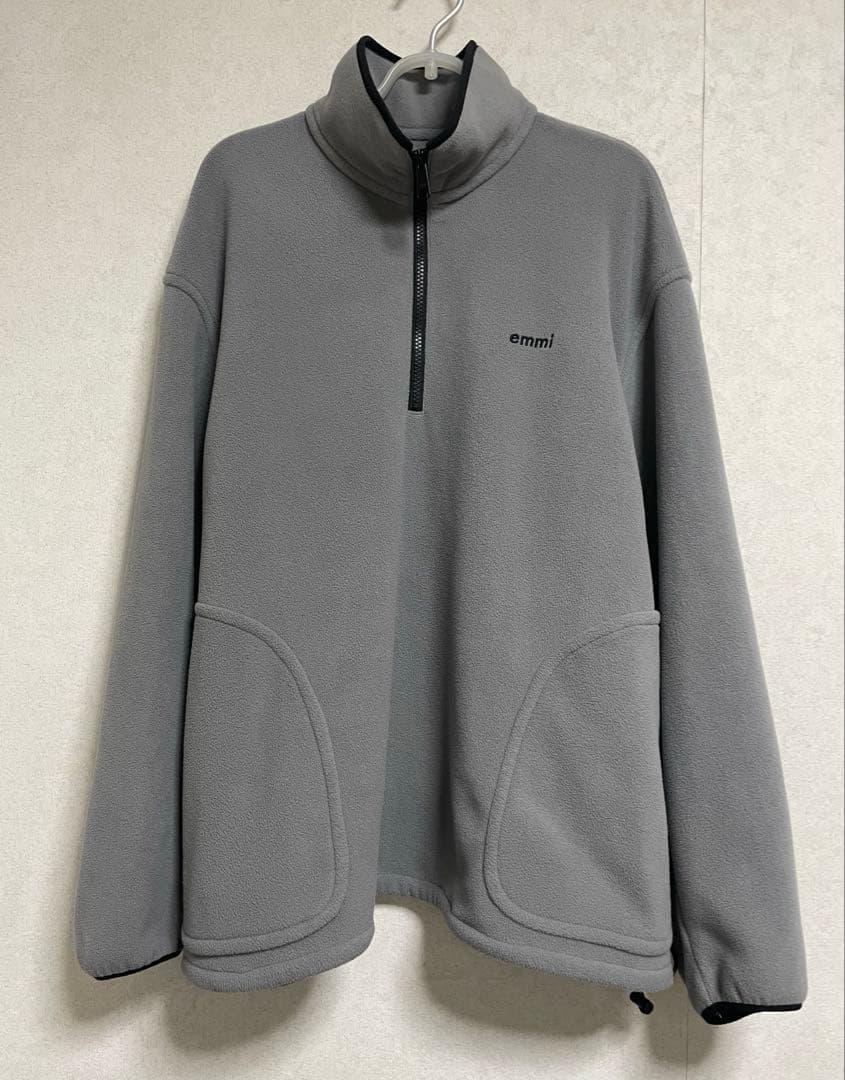 emmi エミ eco フリースハーフジッププルオーバー