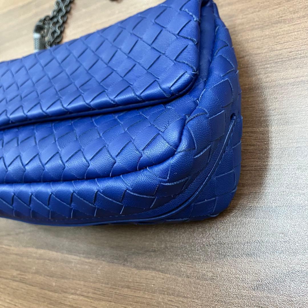 BOTTEGA ボッテガ・ヴェネタ イントレチャート チェーンショルダー