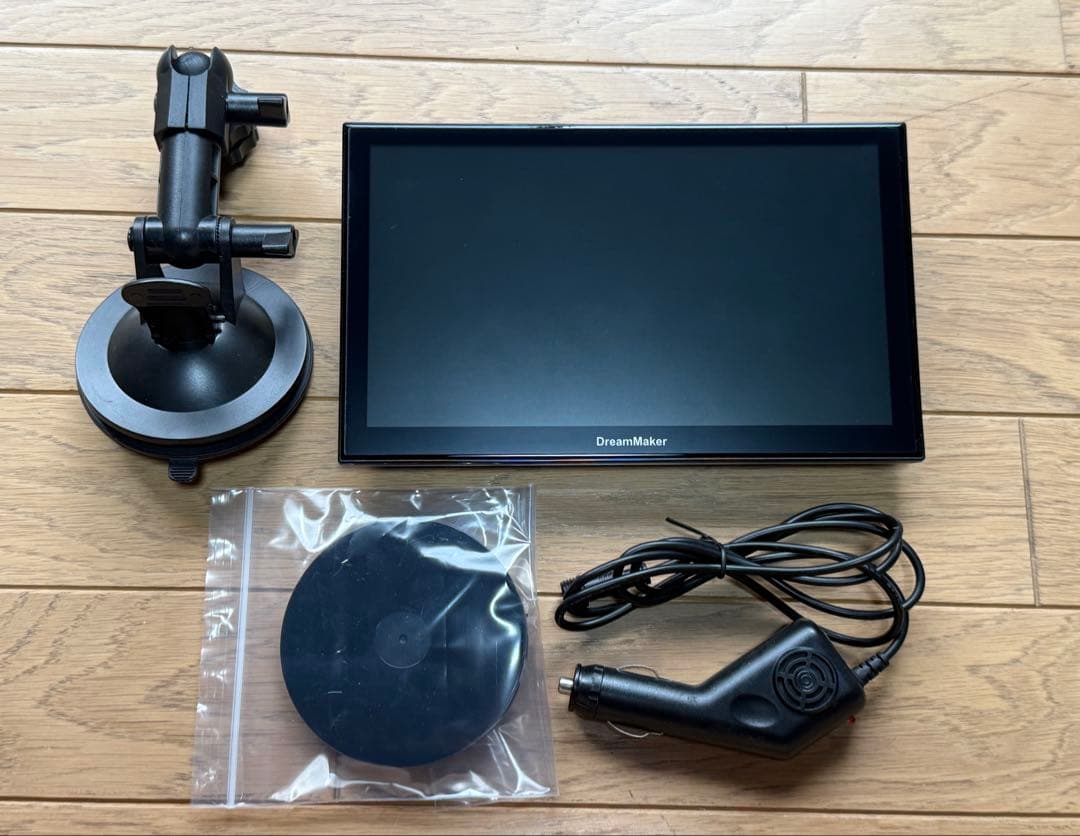 DreamMaker PN0904A カーナビ フルセグ ワンセグ本体