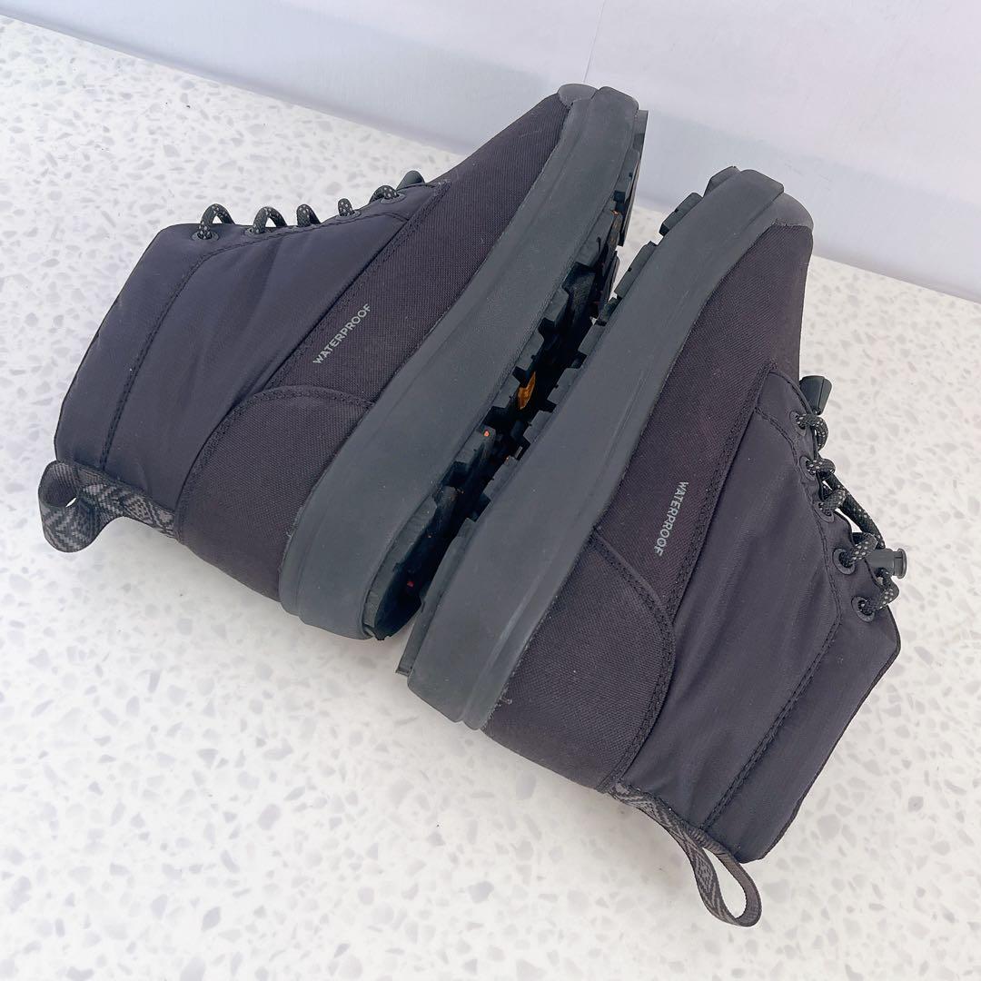 Columbia サップランド　チャッカ　オムニヒートインフィニティ　ビブラム