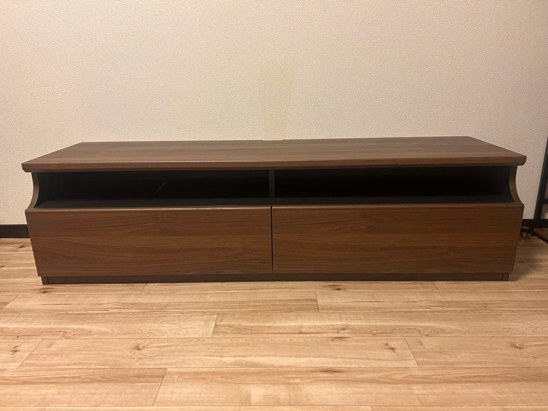 白井産業 テレビ台