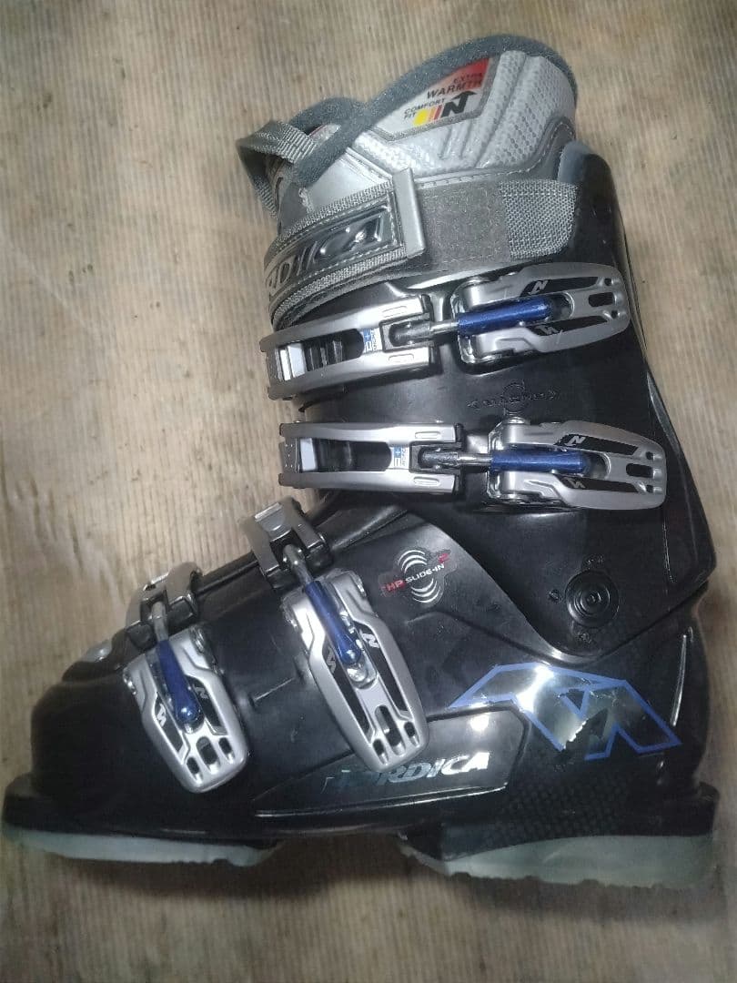 【状態良好☆】140cm　ATOMICスキー板セット♪　送料無料！