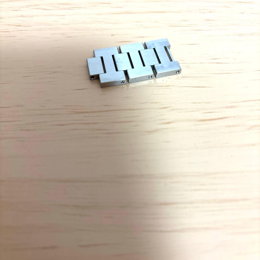 カルティエ　パシャC Pasha C Big date Automaticのコマ