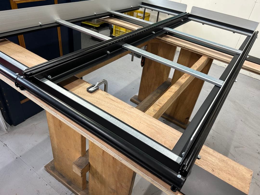 タカユキページ 150ブラックダブルスライドフロア　板、フェルトポール有り