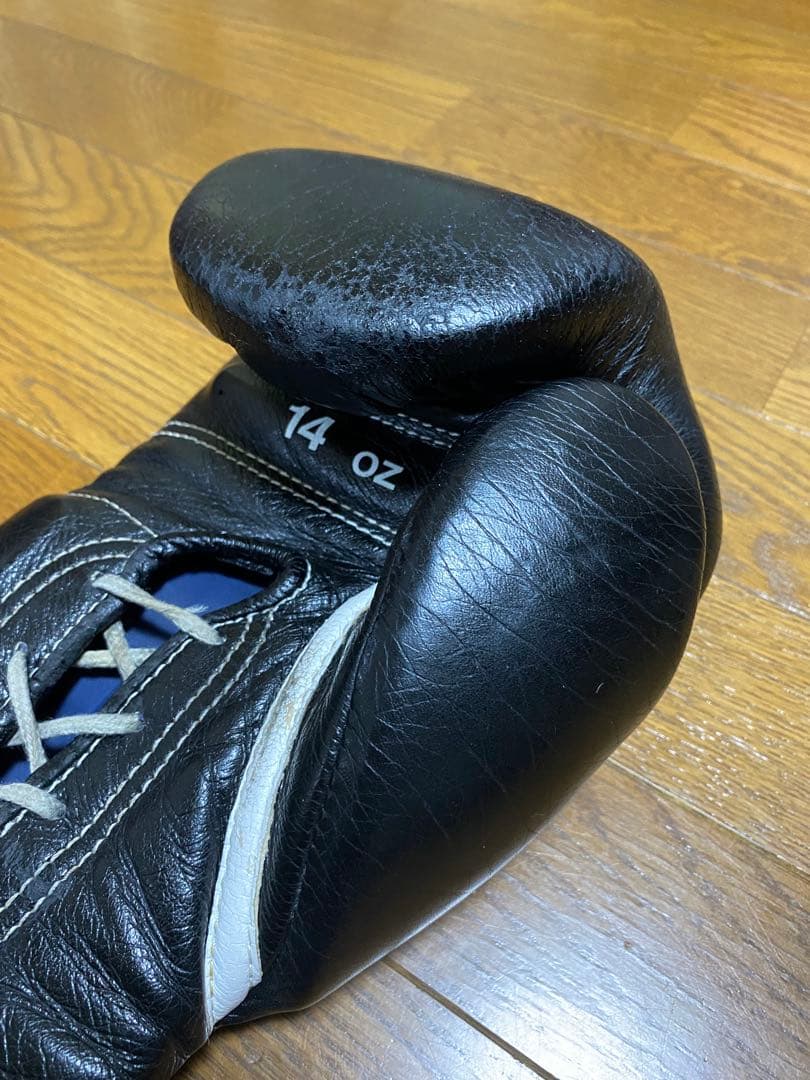 Winning ボクシンググローブ 14 oz 黒