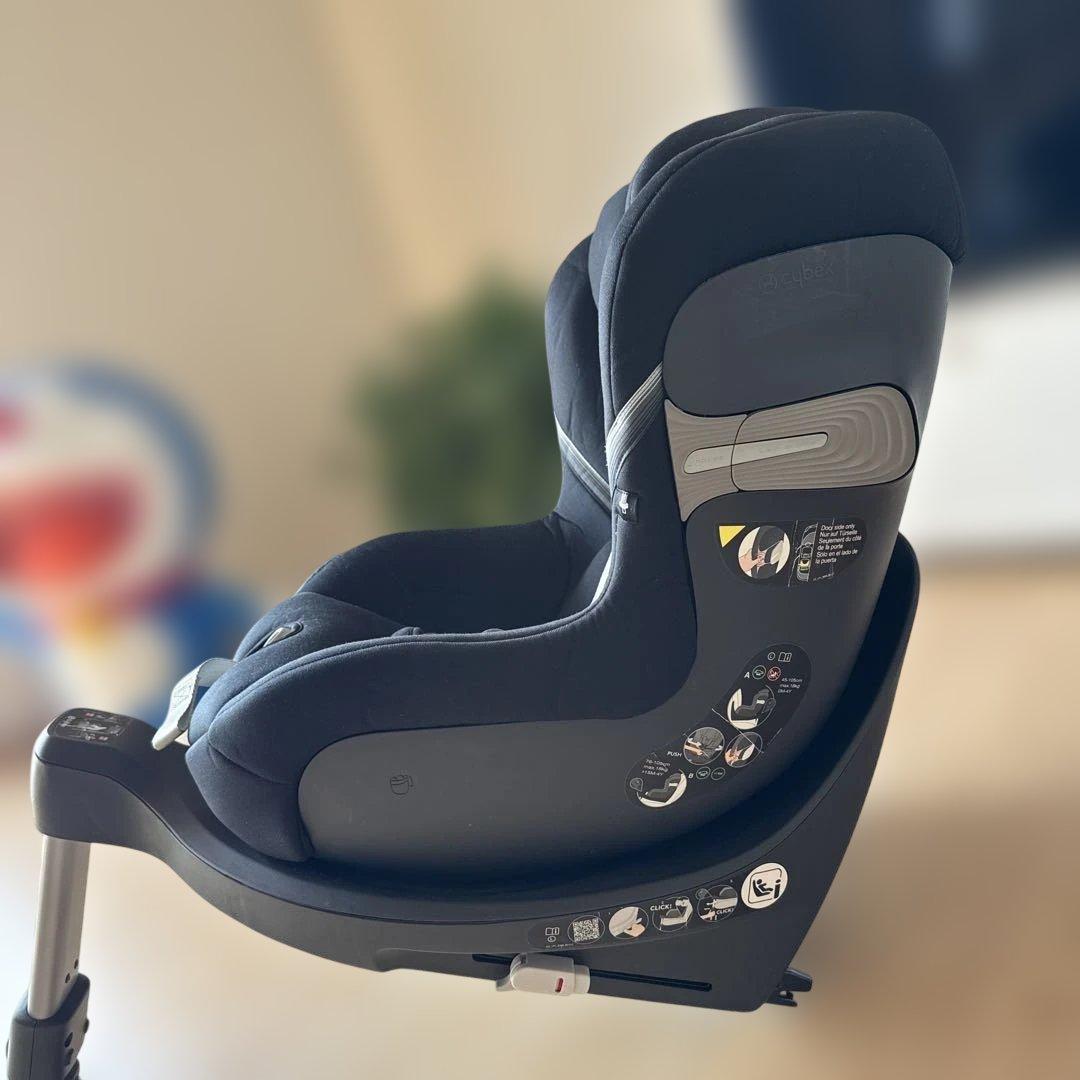 cybex ブラック チャイルドシート sirona s