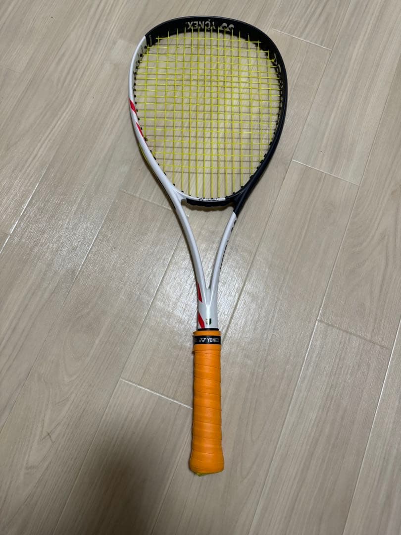 ほぼ新品✨YONEXボルトレイジ7v