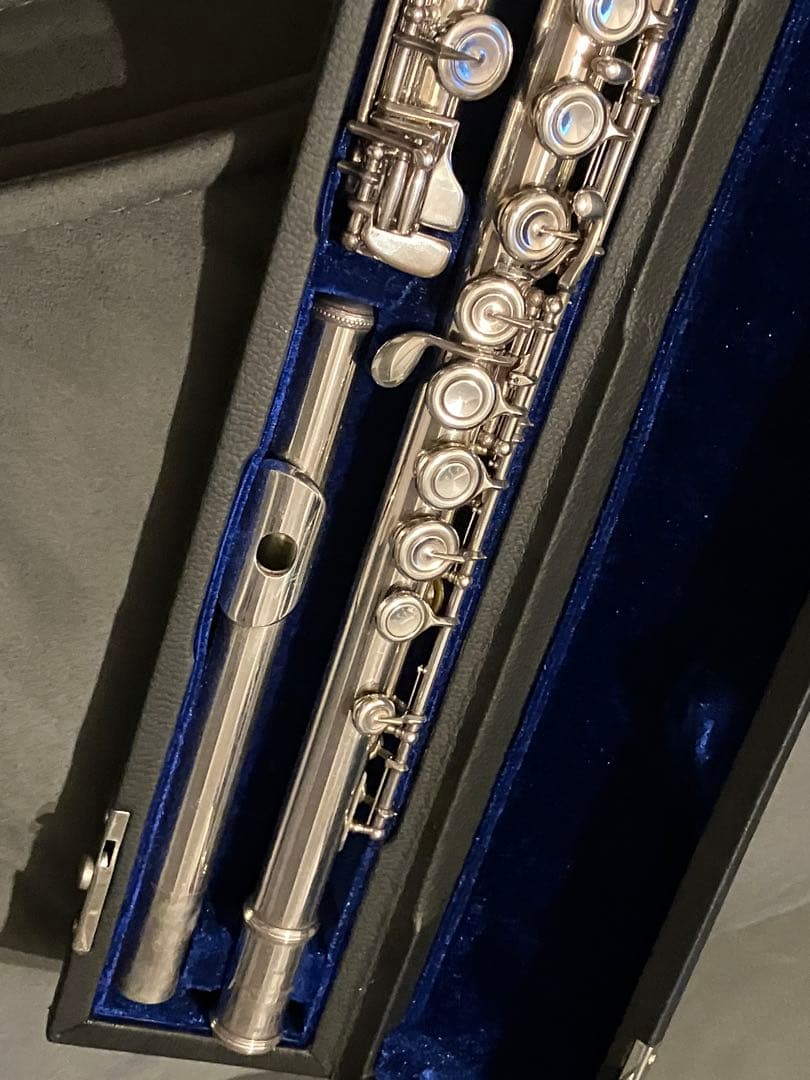 一月末値下げYAMAHA YFL-351S フルート H足部管つき