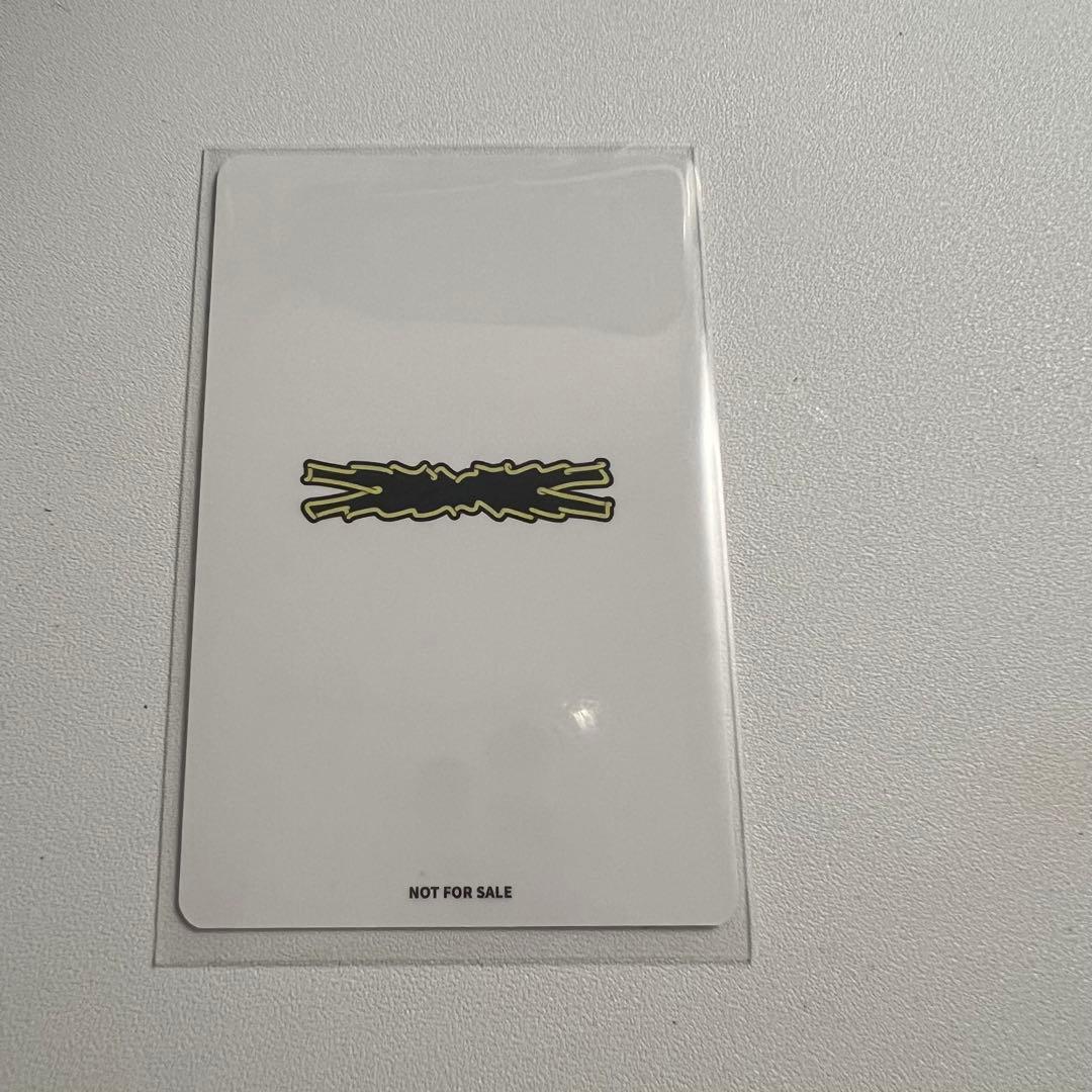 lesserafim チェウォン トレカ