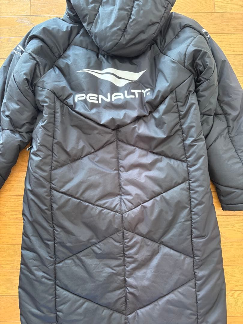 モンテディオ山形非売品PENALTY フード付きベンチコート 黒　期間限定出品