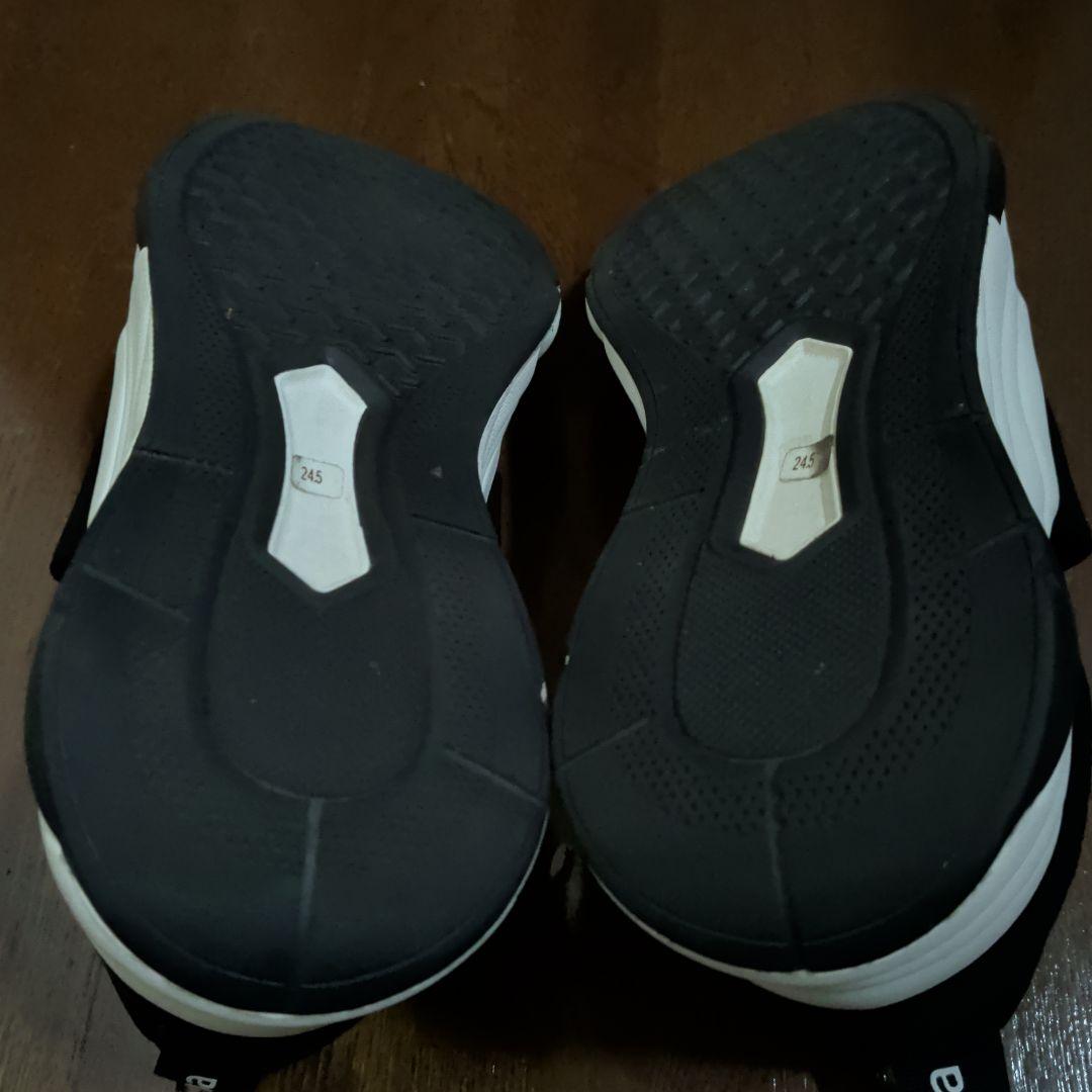 プラスダイアナ クリスタルバックル ニットソックススニーカー