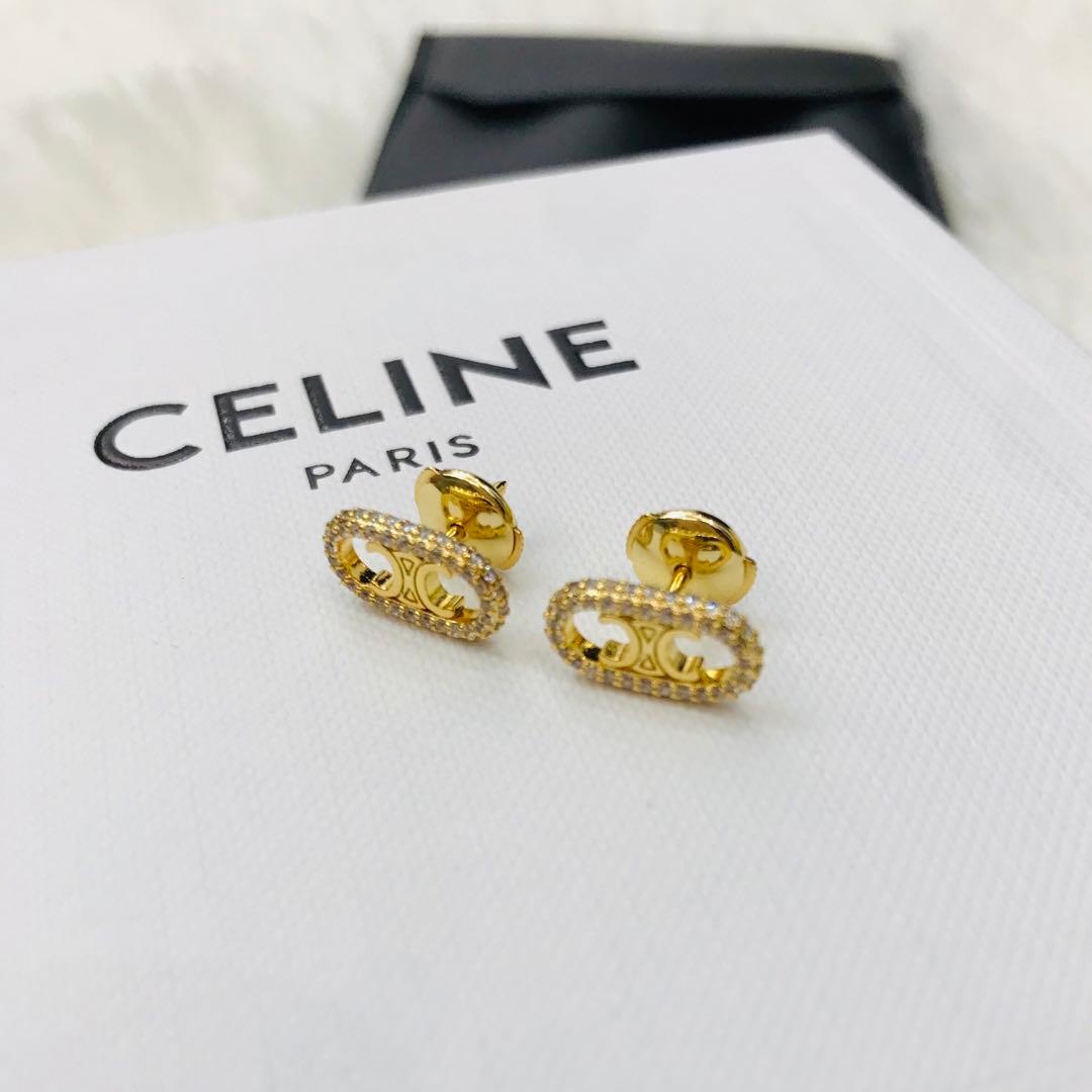 セリーヌ　ピアス　両耳