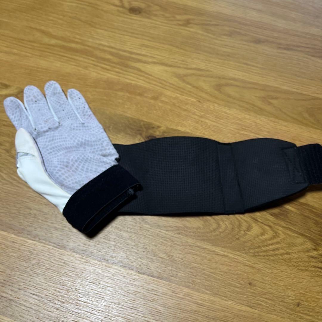 松田宣浩 エルボーガード、フットガード、手袋セット