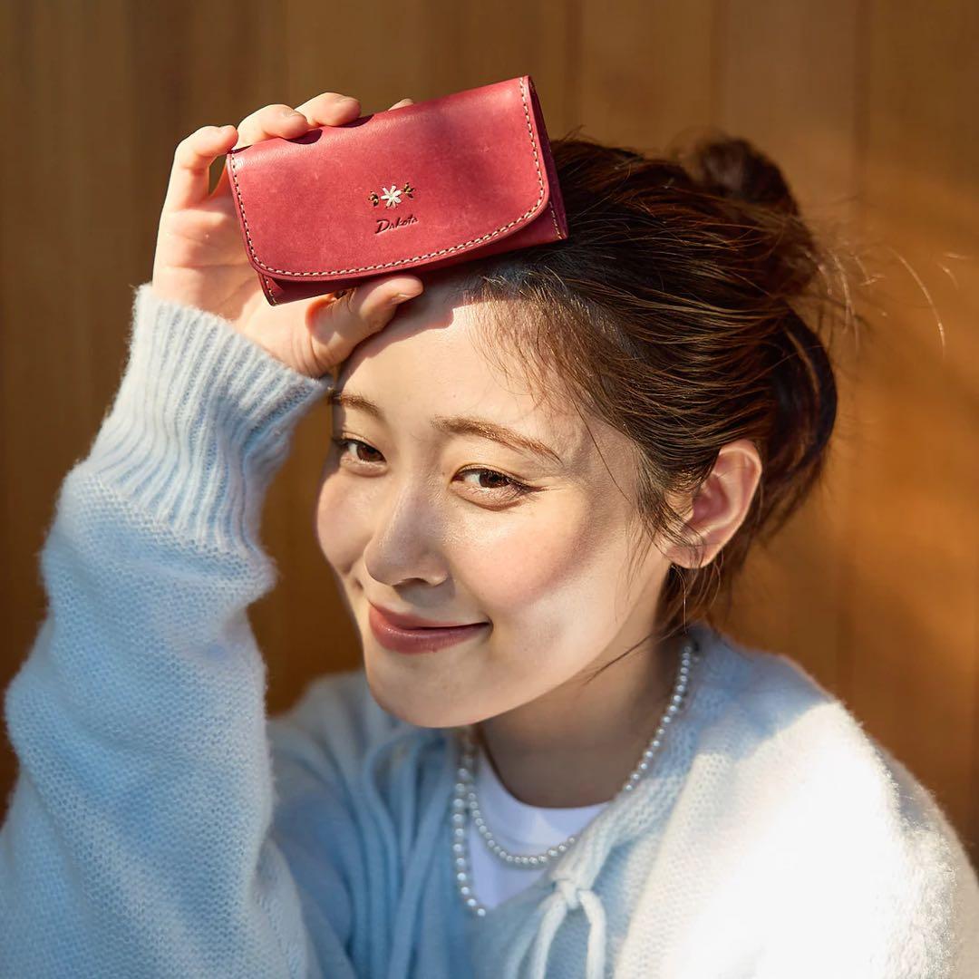 yubeshi×Dakotaコラボ　カモミール キーケース ブラウン