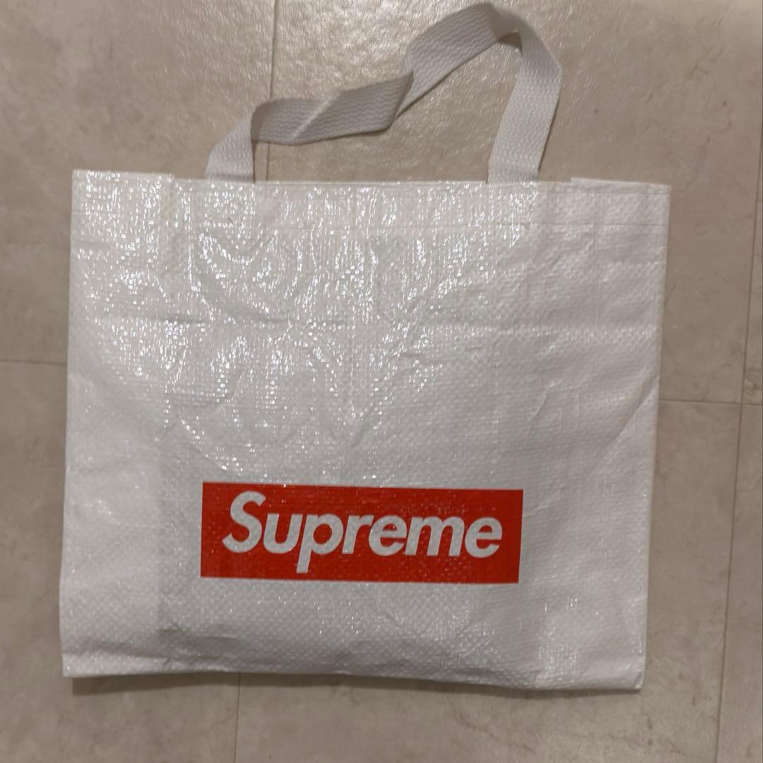 トップス supreme playboi carti
