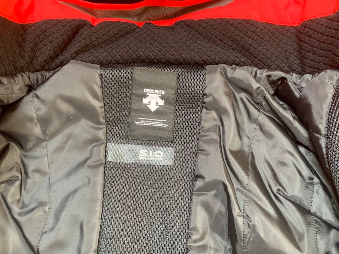 デサント　インシュレーションジャケット＋パンツ　1回着用　美品