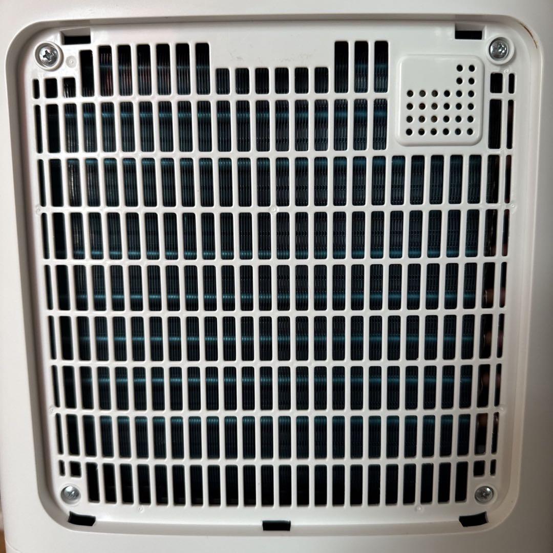 シャープ CV-N71-W 2022年製 衣類乾燥除湿機 箱付 SHARP