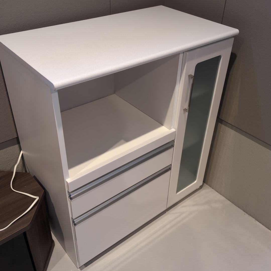 キッチンボード　カップボード