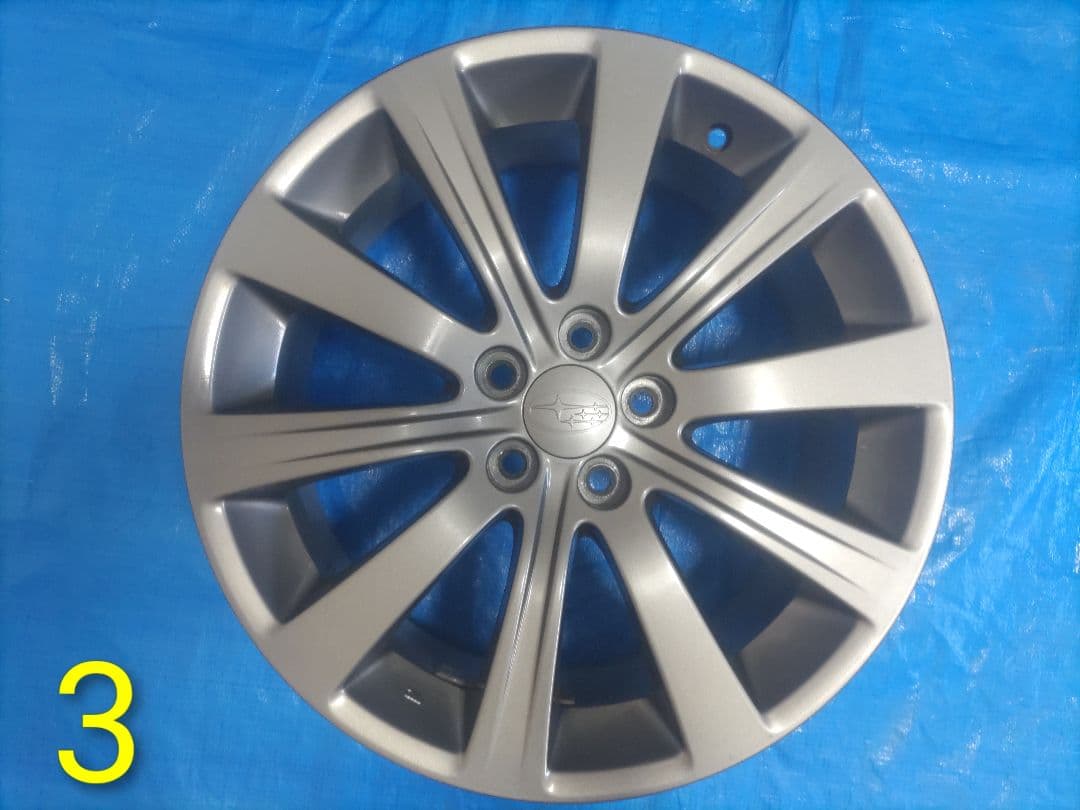 スバル純正　シルバーアルミホイール　17インチ　4本