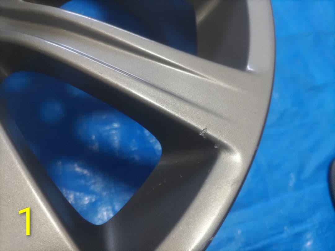 スバル純正　シルバーアルミホイール　17インチ　4本