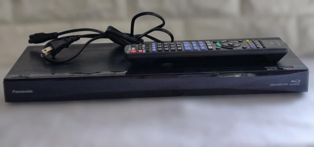 Y【中古品】Panasonic DMR-BRW1050 ブルーレイレコーダー