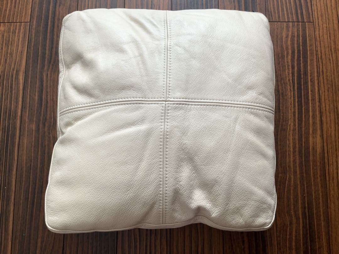 【値下げ】マスターウォール　本革クッション