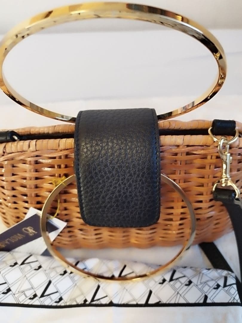 VIOLAd'ORO ヴィオラドーロ ラタン ミニショルダー V8130