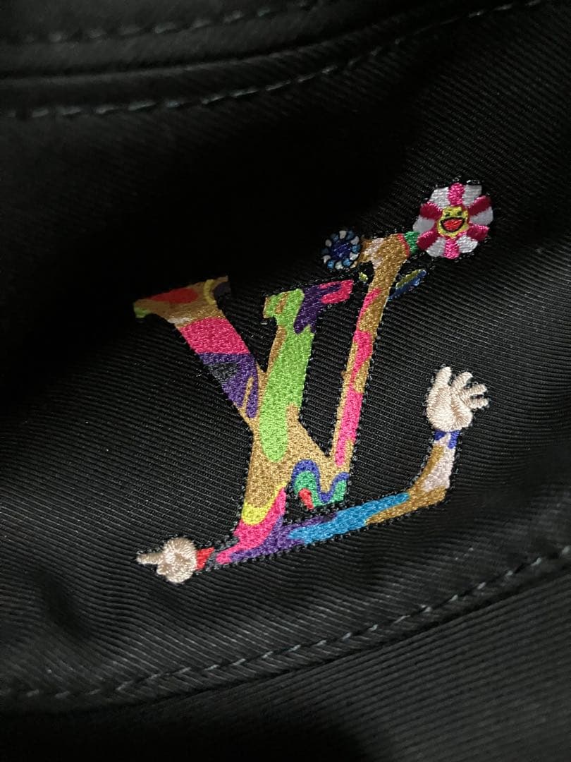 M 黒　ルイヴィトン　村上隆　ハット　バケハ　新品　LV モノグラム　国内正規品