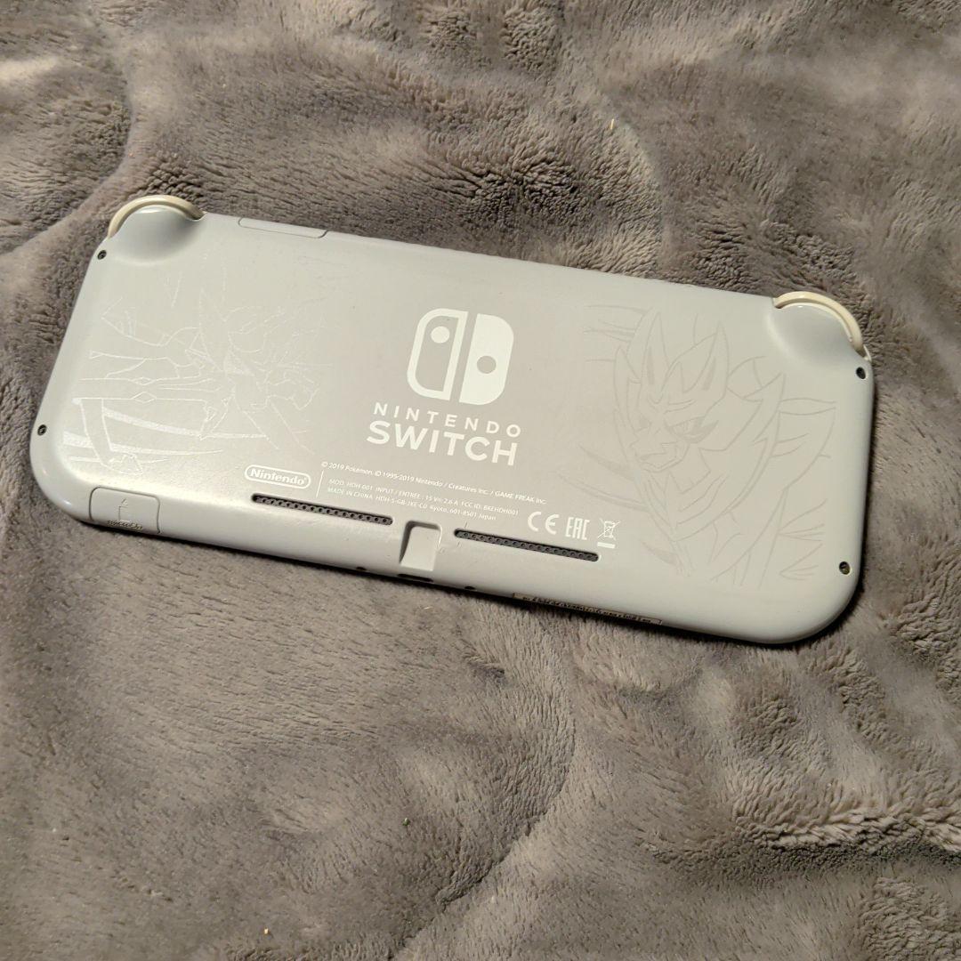 NintendoSwitch Lite（ポケットモンスターソードシールドモデル）