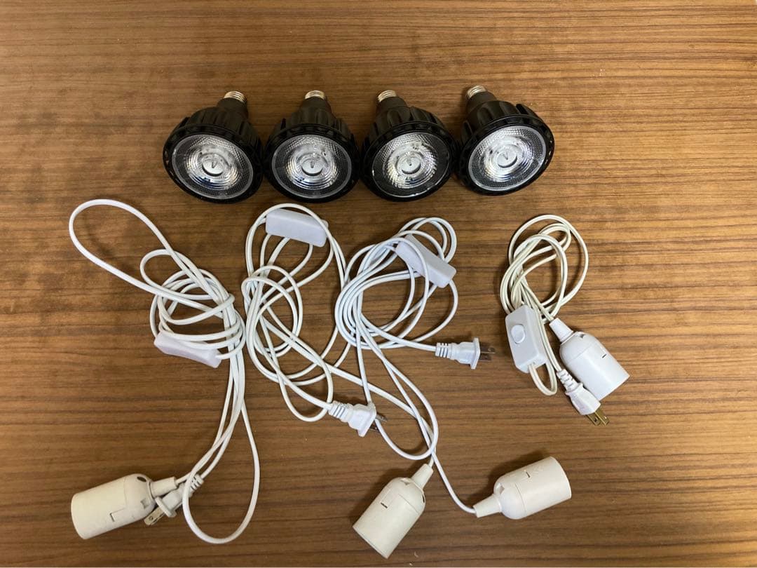 4個　BRIM(ブリム) 植物育成LEDライト 白色 24W