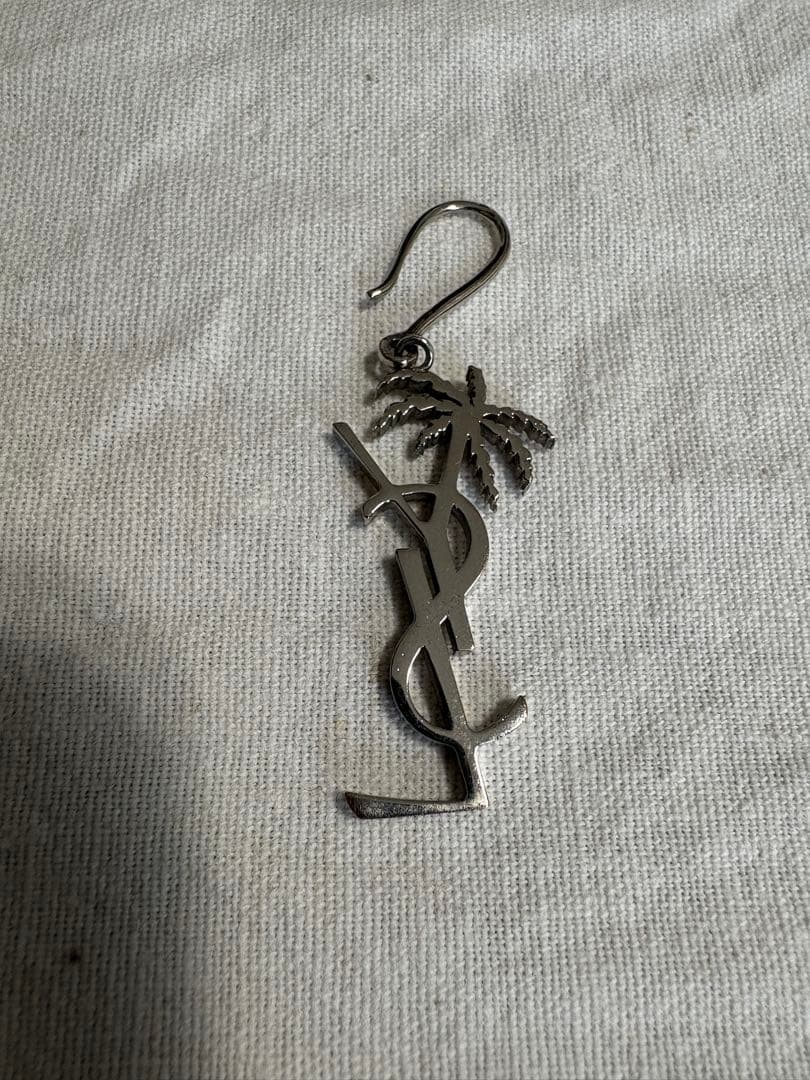SAINT LAURENT ピアス