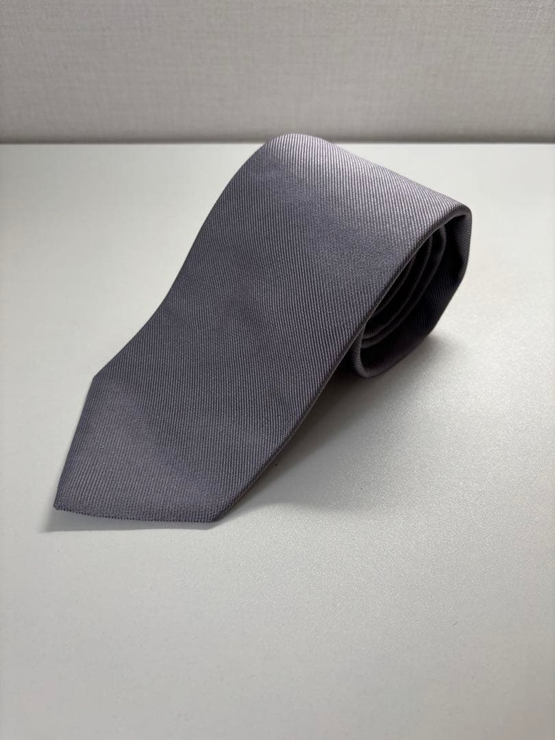 Brooks Brothers ネクタイ シルバーグレー ソリッド 無地 シルク