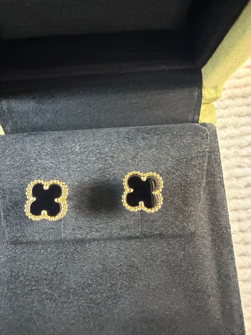 美品 ヴァンクリーフ&アーペル スウィート アルハンブラ ピアス カーネリアン