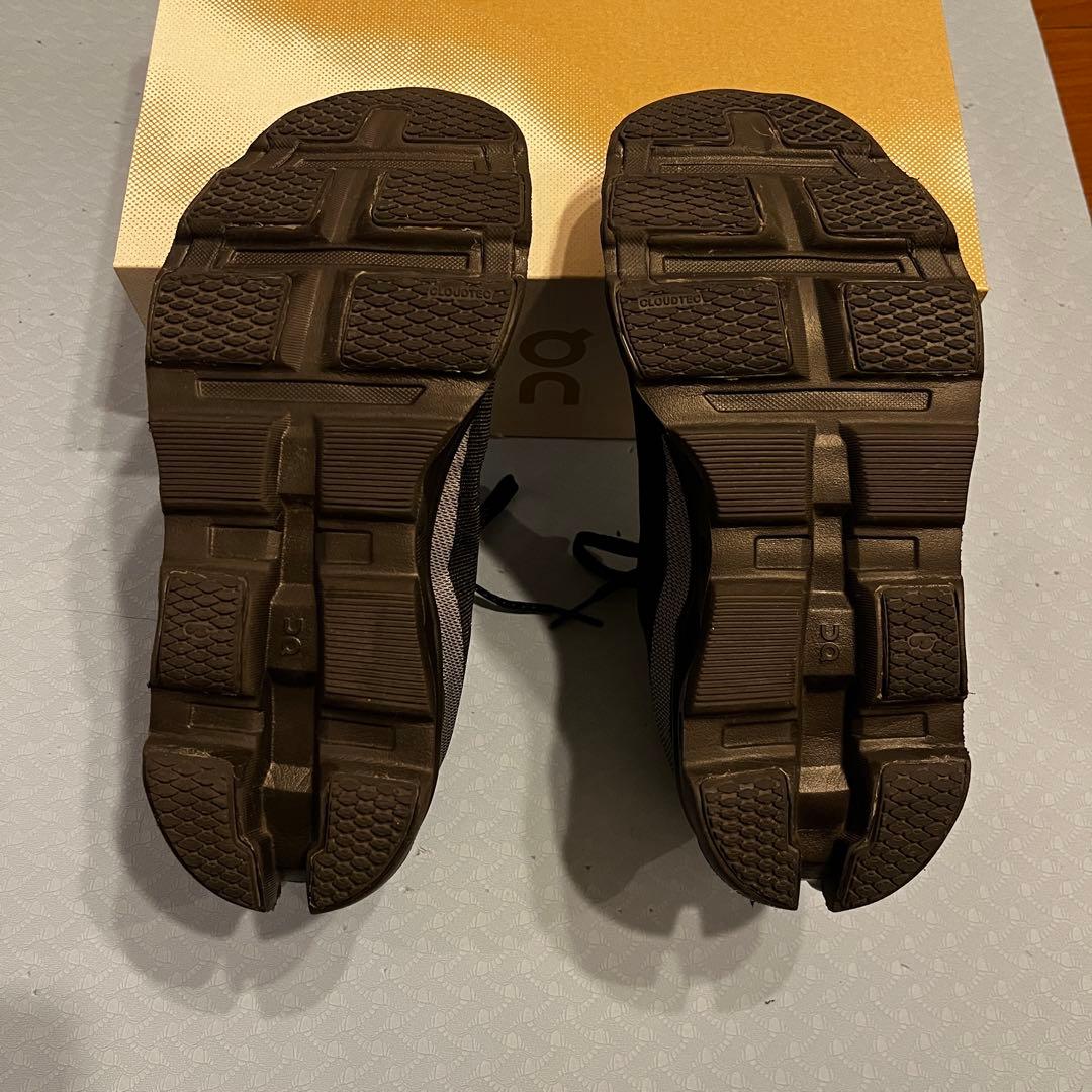 オジッチさん専用　【美品】On cloudmonster2 24.5