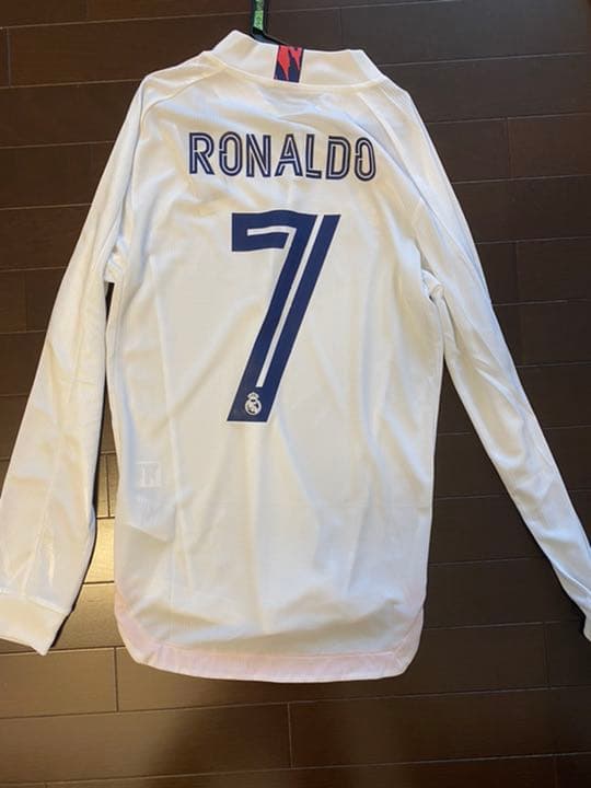 クリスティアーノ ロナウド　オーセンティック　ユニフォーム