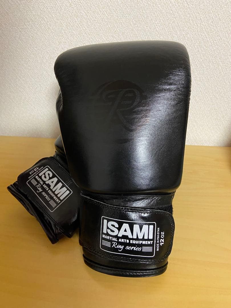 イサミ　スパーリンググローブ RS 12oz 黒