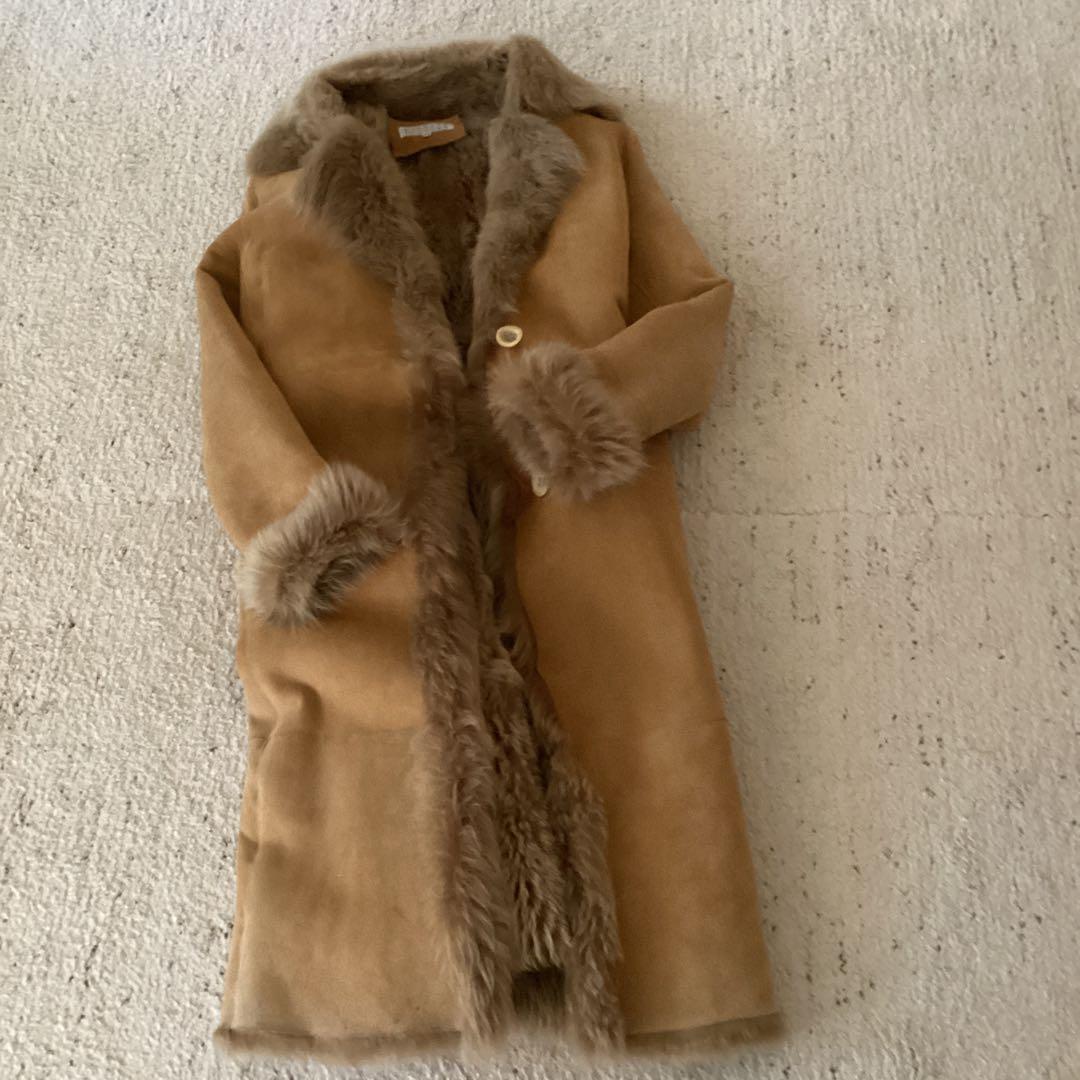 レザーコート　スエード　バーニーズ　フェンデイなど好きな方に