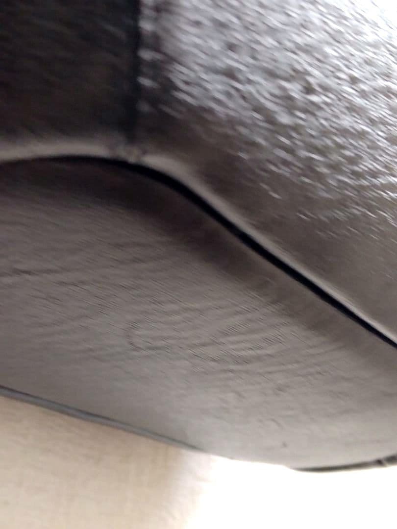 ヒロフ　レザートートバッグ