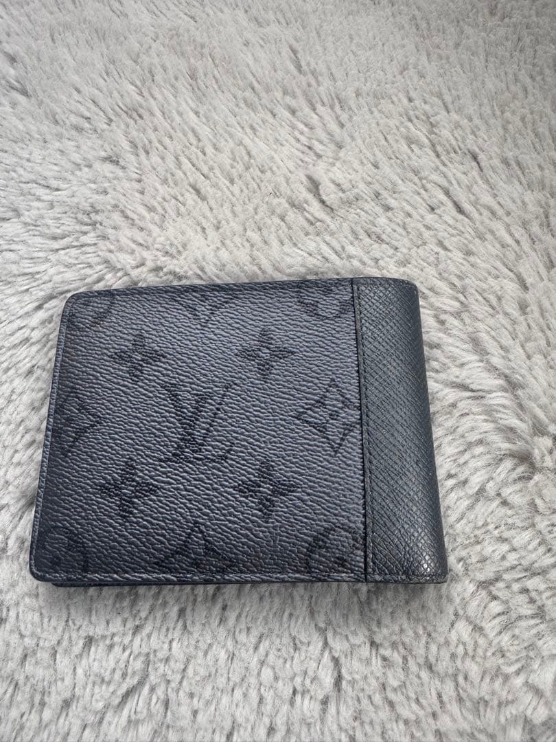Louis Vuitton 二つ折り財布 グレー系