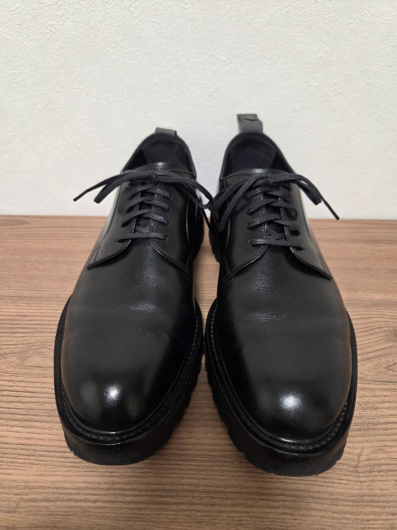 WH ダブルエイチ　プレーントゥ