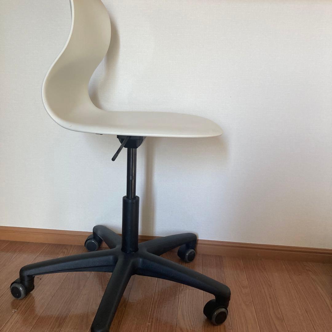 FLOTOTTO デスクチェア 白