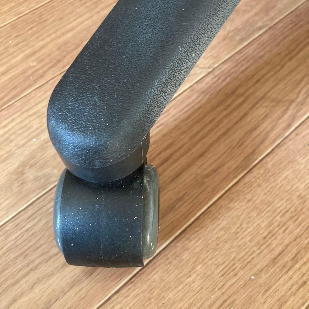 FLOTOTTO デスクチェア 白