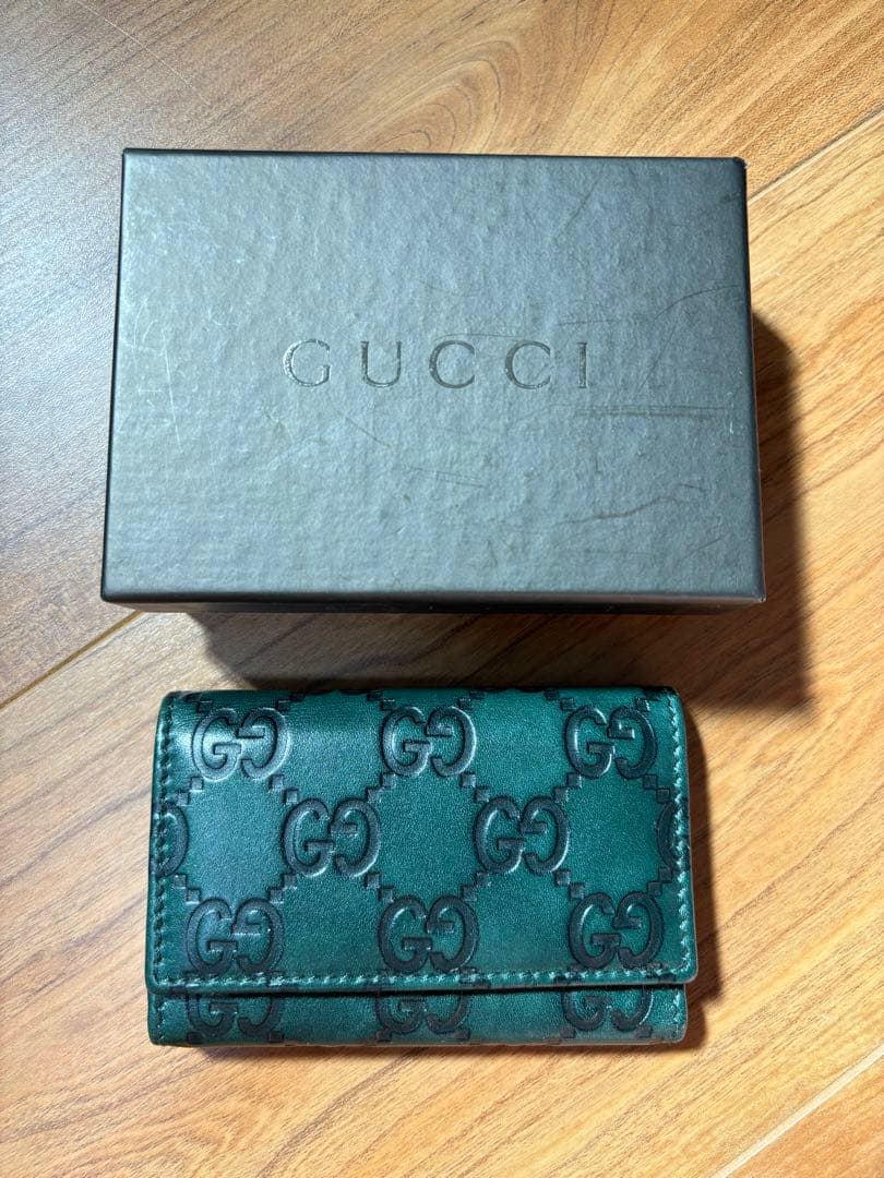 ほぼ未使用！グッチ　キーケース