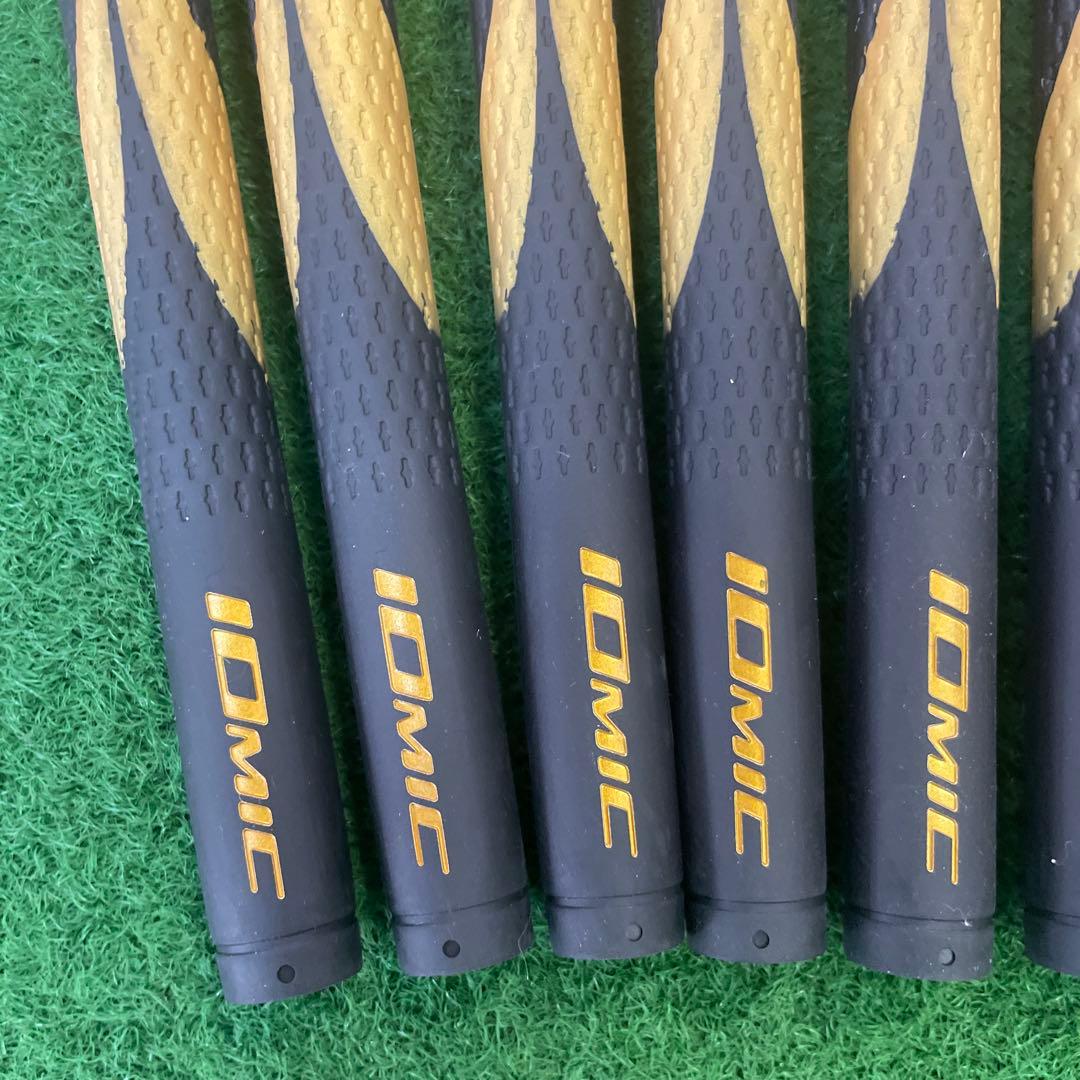 イオミックスティッキーオーパスブラック限定ブラック×ゴールド